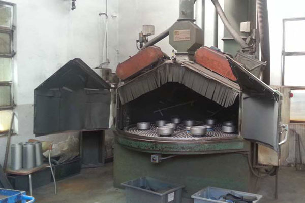 Used Shotblasting machines with rotary table